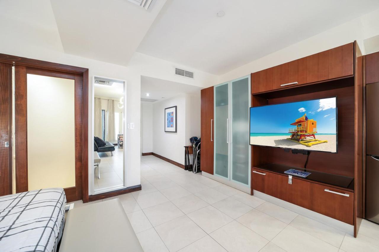 Strand Ocean Drive Suites Miami Beach Exterior foto